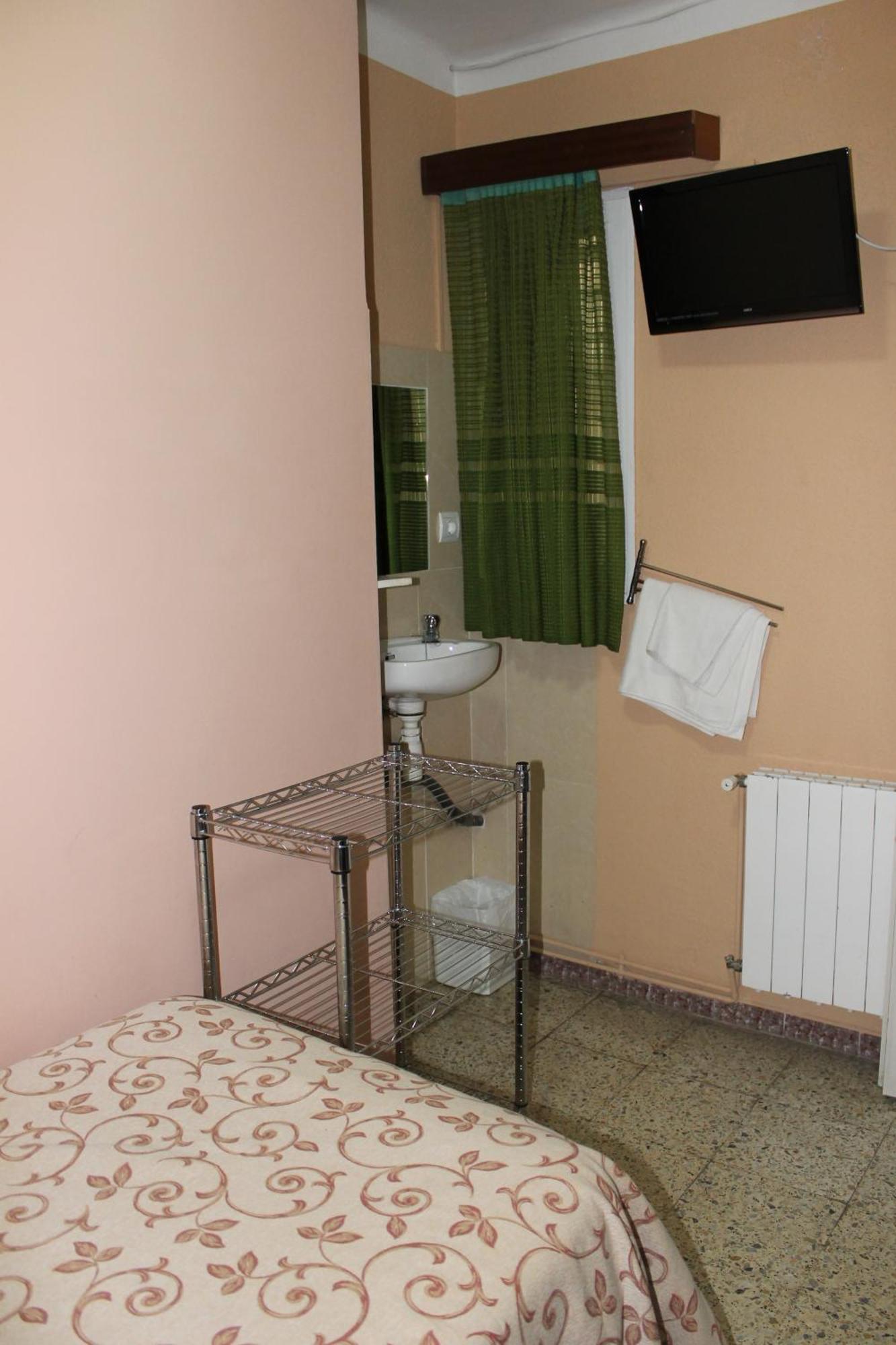 Hostal Cal Siles El Prat de Llobregat Rum bild